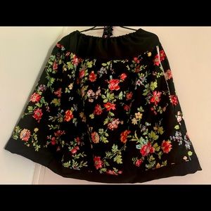Local Skirt